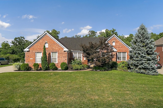 2320 Summerwoods Dr, Hebron, KY 41048 - photo 1