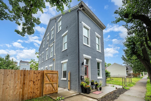 519 E 17th St, Covington, KY 41014 - photo 1