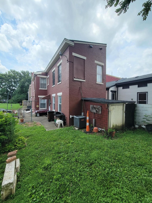 248 Pershing Ave, Covington, KY 41011 - photo 10