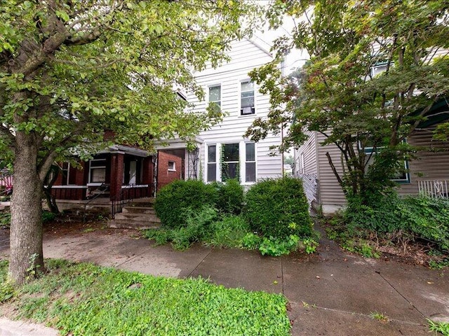 2009 Greenup St, Covington, KY 41014 - photo 2