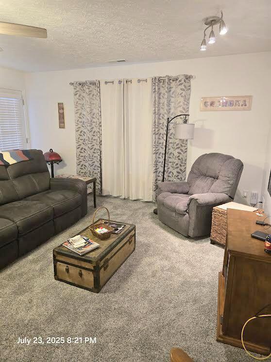 333 Maiden Ct Unit 1, Walton, KY 41094 - photo 3