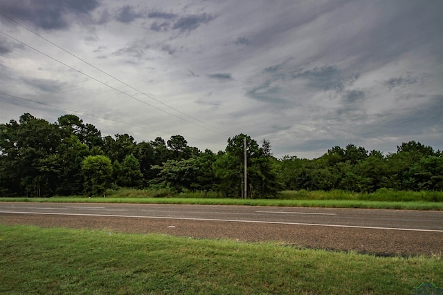 Listing photo 3 for 1200 N Eastman Rd, Longview TX 75605