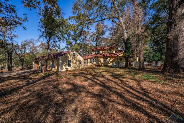 view of front of property