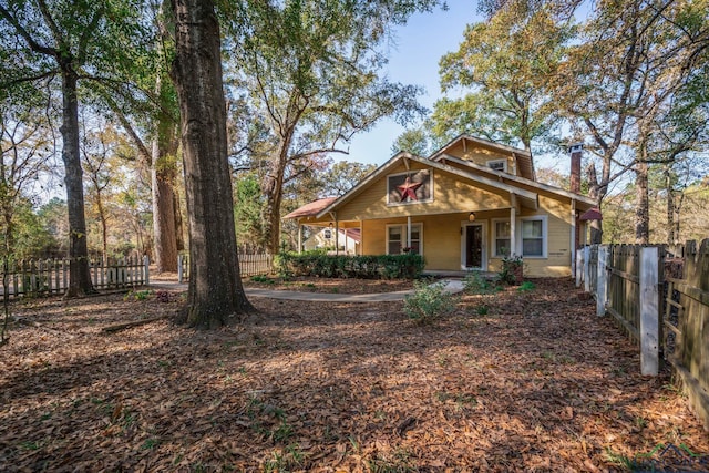 view of front of house featuring a porch