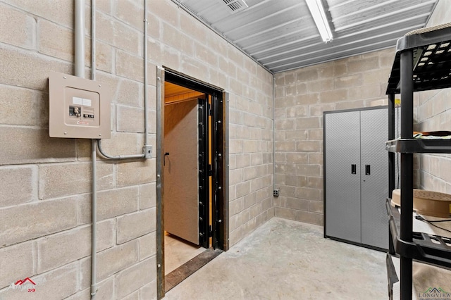 12493 S State Highway 87, Shelbyville, TX 75973 - basement featuring concrete block wall and electric panel