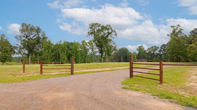 1061 Watson Rd, Kilgore, TX 75662