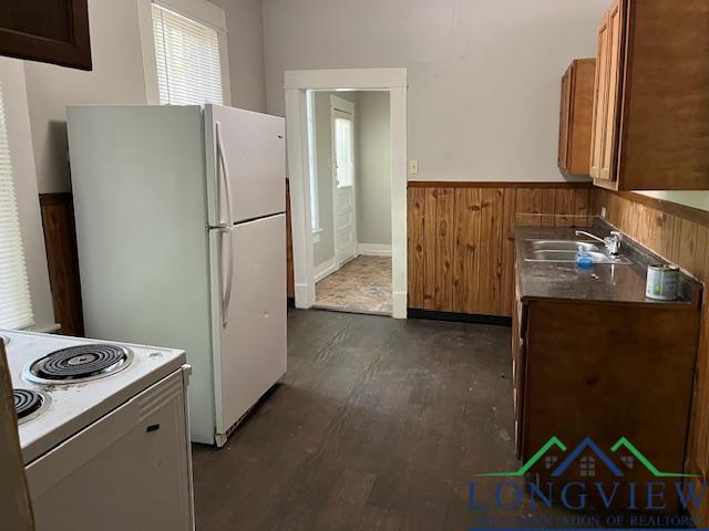 607 W Rusk St, Marshall, TX 75670 - photo 4