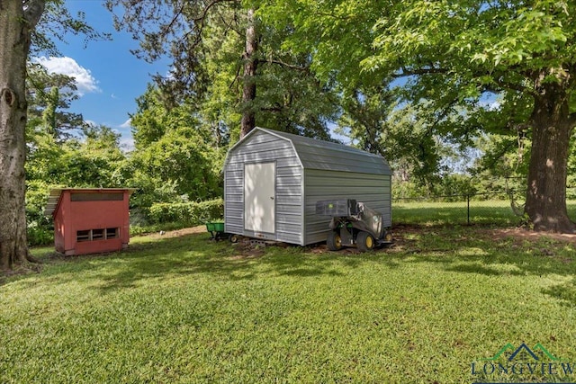 918 S Evenside St, Henderson, TX 75654 - view of yard with view of scattered trees