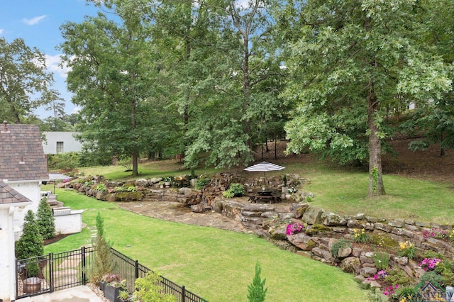 1307 Yates Dr, Longview, TX 75601 - view of yard