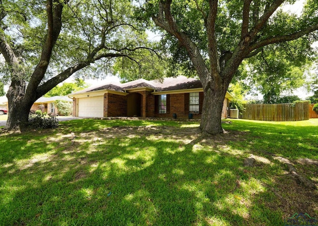 403 Rebecca Cir, Longview, TX 75605 - photo 2