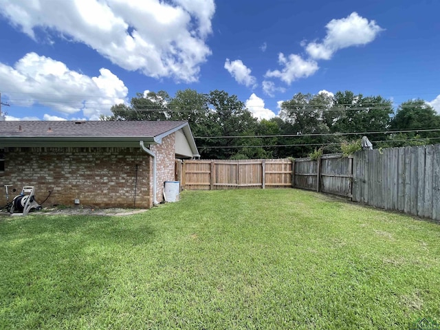 209 Lake Lamond Rd, Longview, TX 75604 - view of fenced backyard