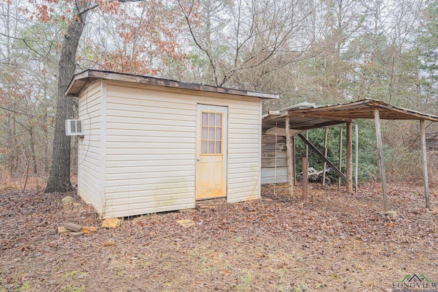 view of outdoor structure