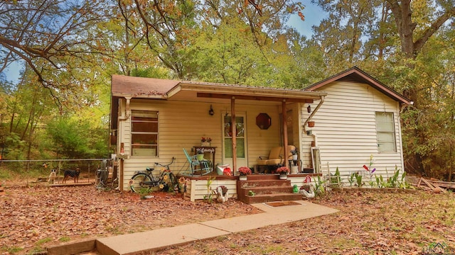 view of front facade featuring a porch