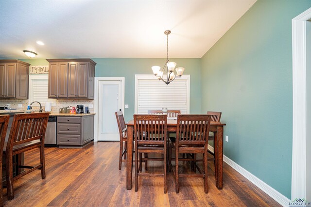 620 Town Oaks Cir, Kilgore, TX 75662 - photo 5
