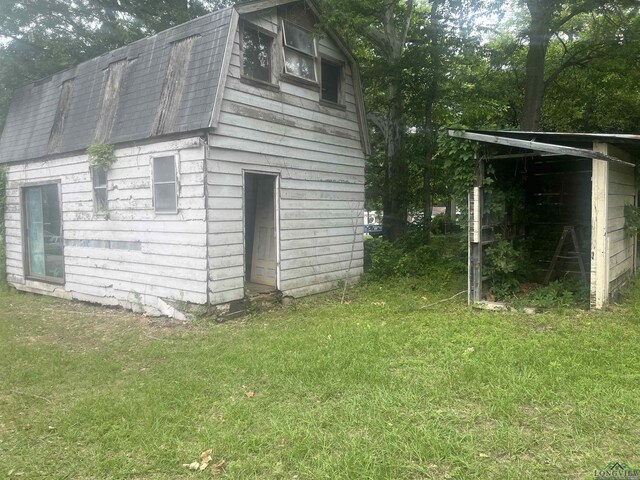 1609 Bomar St, Marshall, TX 75670 - view of outbuilding