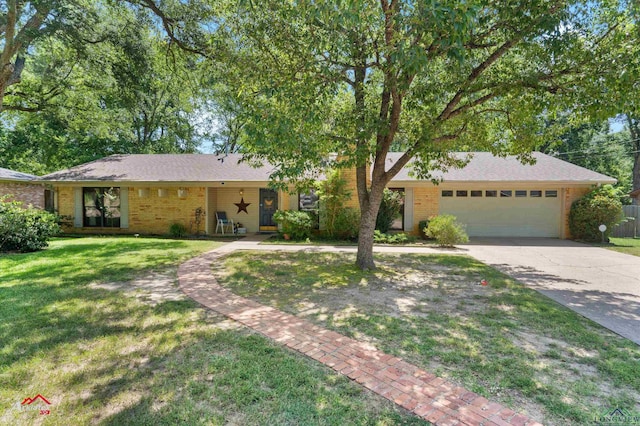 1818 Miles Dr, Longview, TX 75605 - photo 1