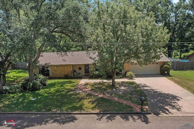 1818 Miles Dr, Longview, TX 75605 - photo 2