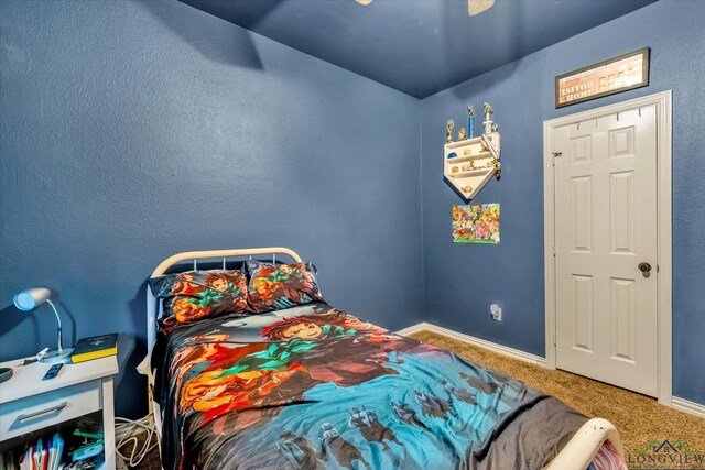 bedroom featuring carpet floors