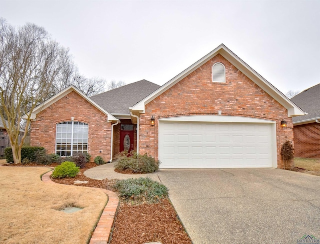 5816 Hollybrook Dr, Tyler TX, 75703, 3 bedrooms, 2 baths house for sale