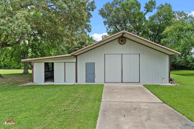 1463 County Road 106, Carthage, TX 75633 - view of pole building featuring a yard