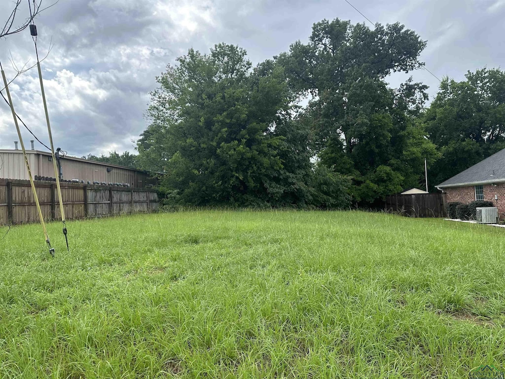 1201 Alice, Longview, TX 75604