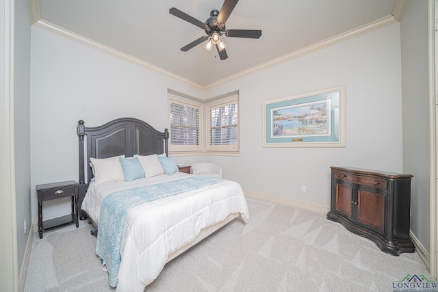 bedroom featuring light carpet, crown molding, and ceiling fan