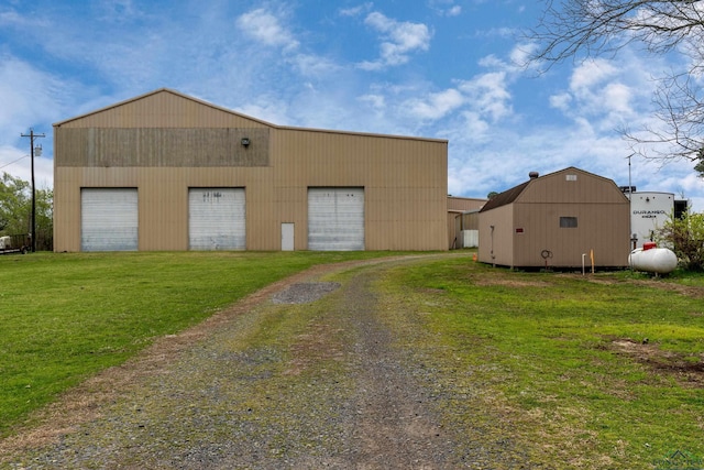 3897 Lansing Switch Rd, Longview, TX 75602 - detached garage featuring driveway