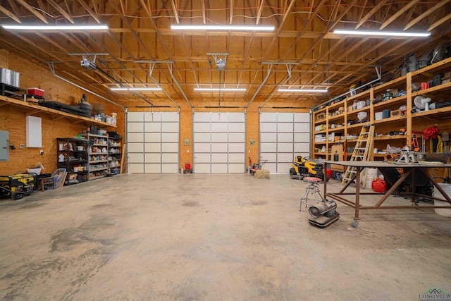 4754 Deer Rd, Gilmer, TX 75644 - view of garage