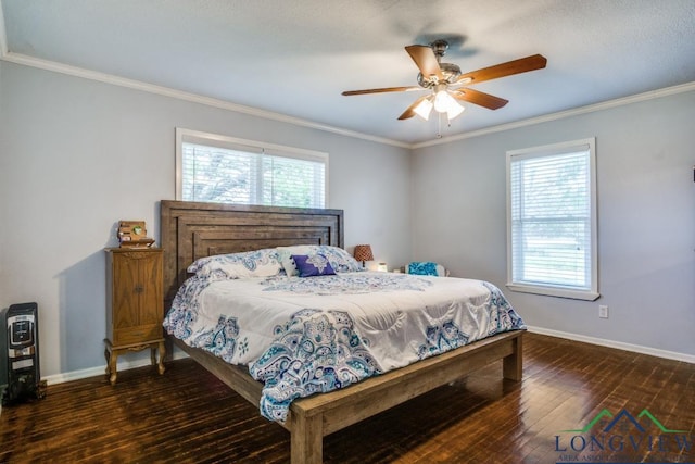 3610 Lakeshore Dr, Weatherford, TX 76087 - bedroom with hardwood / wood-style floors, baseboards, crown molding, and a ceiling fan
