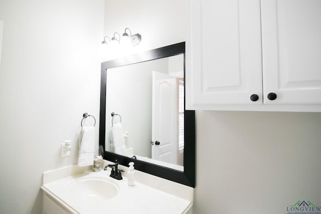 bathroom with vanity