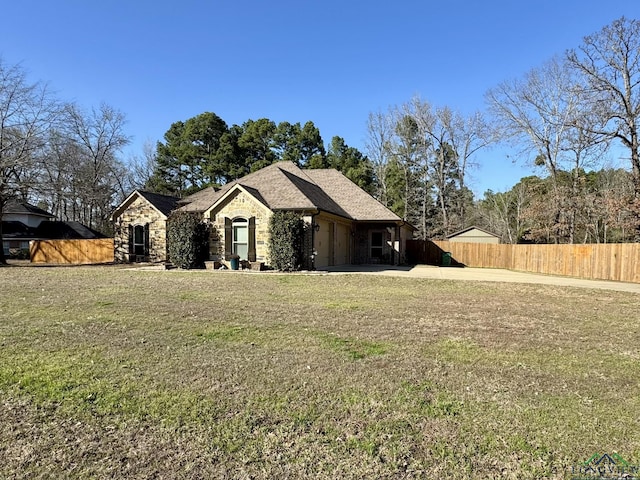 282 W Burton Dr, Longview, TX 75603 - photo 2