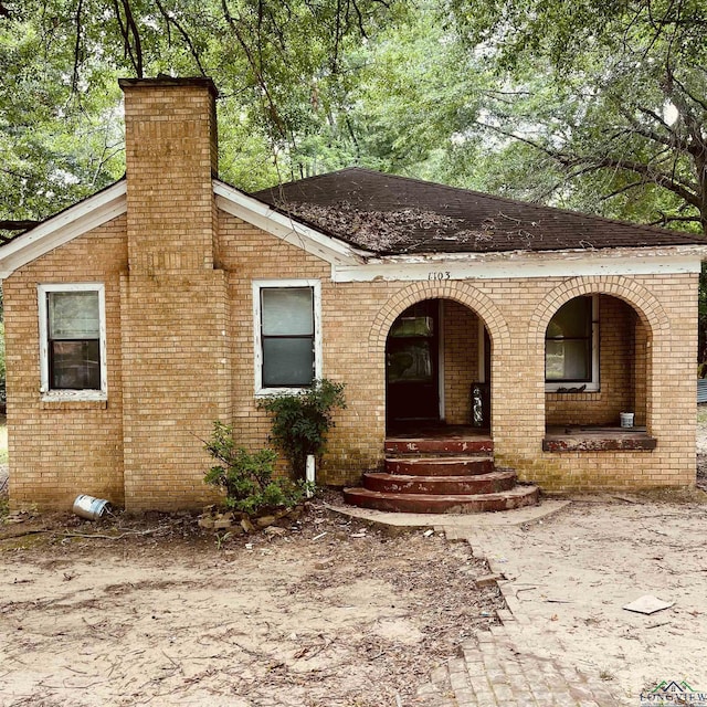 view of front of home