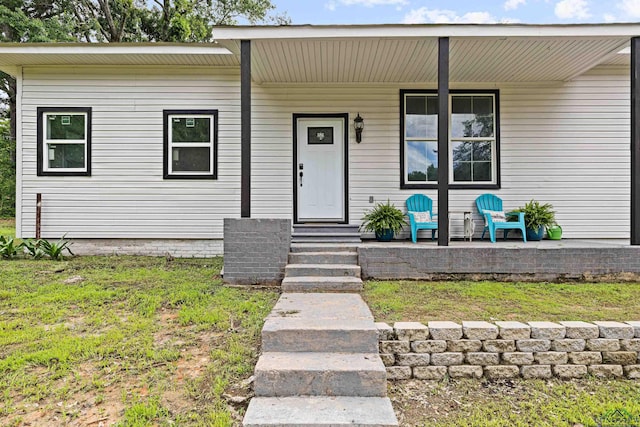 view of front facade featuring covered porch