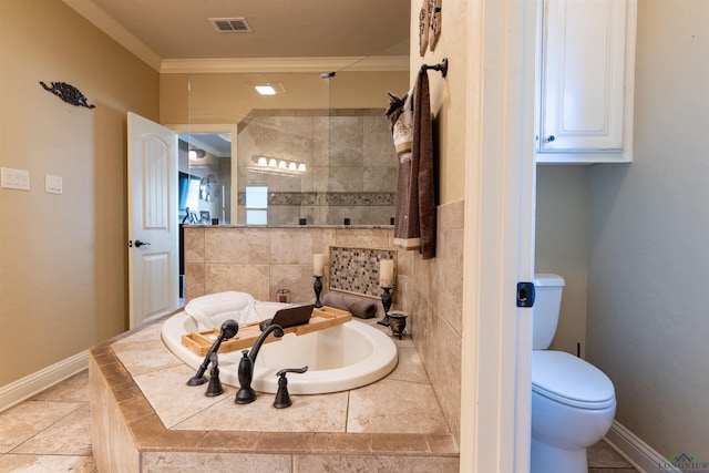 bathroom with tiled shower, ornamental molding, and toilet