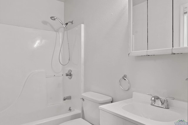209 Norton Dr, Longview, TX 75602 - bathroom featuring toilet, vanity, and shower / tub combination