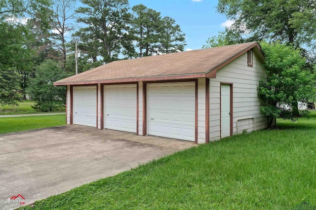 1320 Pinehill Dr, Jefferson, TX 75657 - view of detached garage
