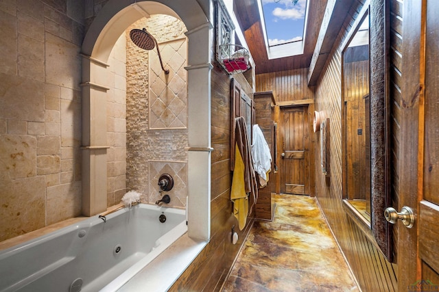 1011 Towne Lake Dr, Longview, TX 75601 - bathroom featuring a combined bath / shower with jetted tub