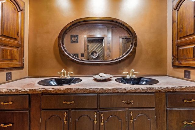 1011 Towne Lake Dr, Longview, TX 75601 - bathroom featuring vanity