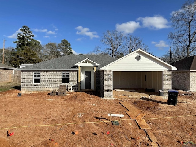 view of front of property featuring a garage