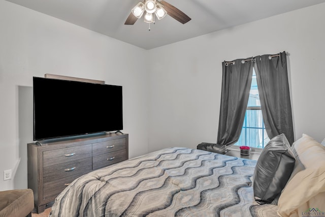 204 Hurley Ave, Gladewater, TX 75647 - bedroom featuring a ceiling fan