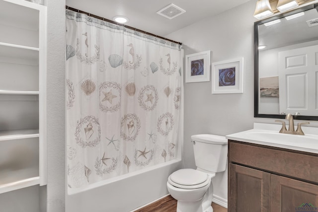 204 Hurley Ave, Gladewater, TX 75647 - full bath with visible vents, shower / bath combination with curtain, toilet, vanity, and wood finished floors