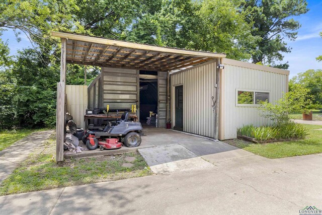 105 E Minnie Jones Dr, Longview, TX 75604 - photo 23