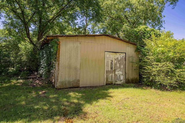 115 Yates St, Mount Vernon, TX 75457 - view of shed