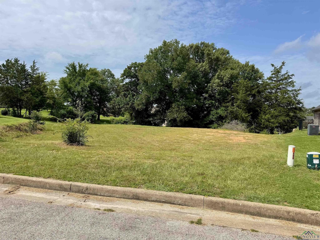 212 Shanna Ter, Lindale, TX 75771 - photo 2
