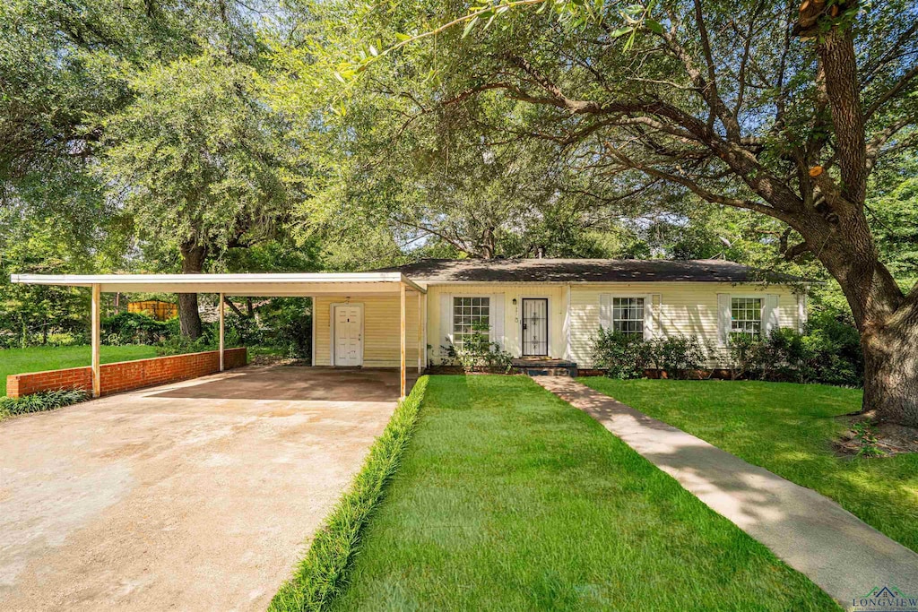 301 Rawley, Longview, TX 75601 - photo 1