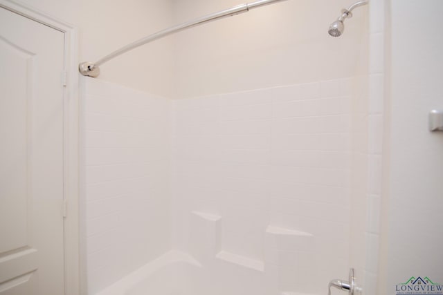 1146 Mission Creek Dr, Longview, TX 75601 - full bath featuring bathtub / shower combination