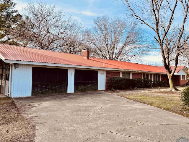 exterior space with a front yard