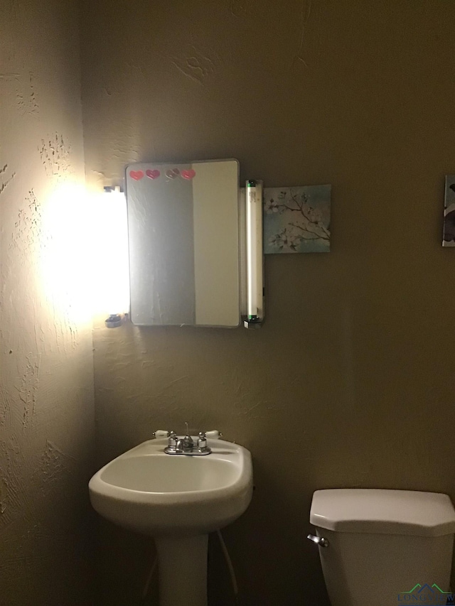 436 S Main St, Longview, TX 75601 - bathroom with toilet