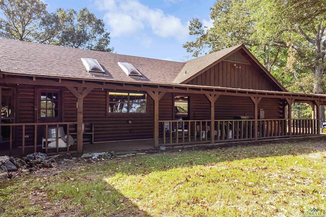 exterior space featuring a front lawn