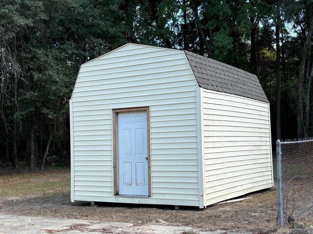 2431 N Jefferson Ave, Mount Pleasant, TX 75455 - photo 17